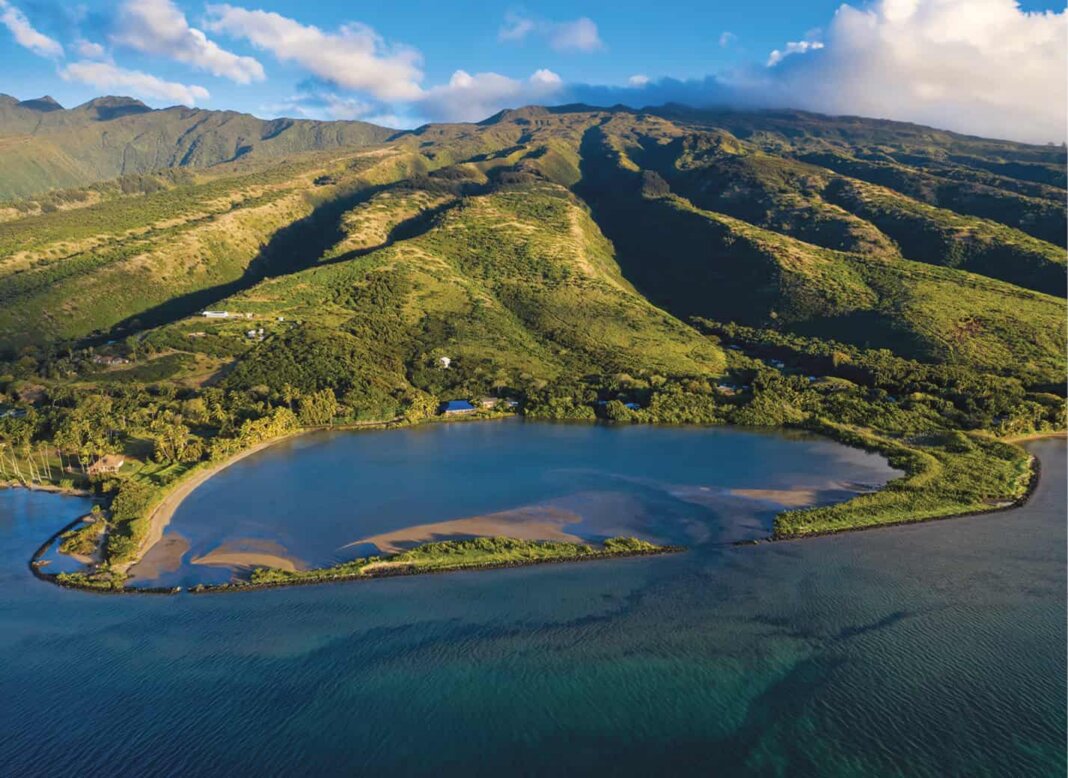 Photo: Aerial view of Kūpeke