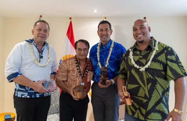 Photo: OHA Board of Trustees and Staff meet with the Assembly of French Polynesia