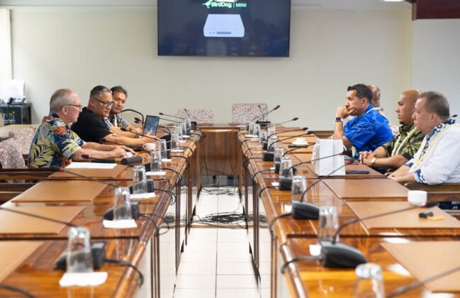 Photo: OHA Board of Trustees and staff meet with Tahitian Delegates