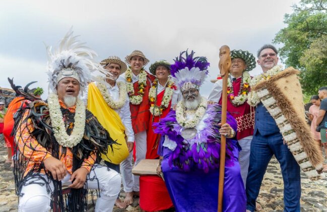Photo: Delegates at the Heiva Raromataʻi Festival