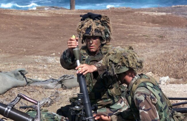Photo: Live-fire exercise at MCBH in 2001