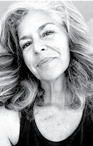 Photo: Naiʻa Ulumaimalu Lewis